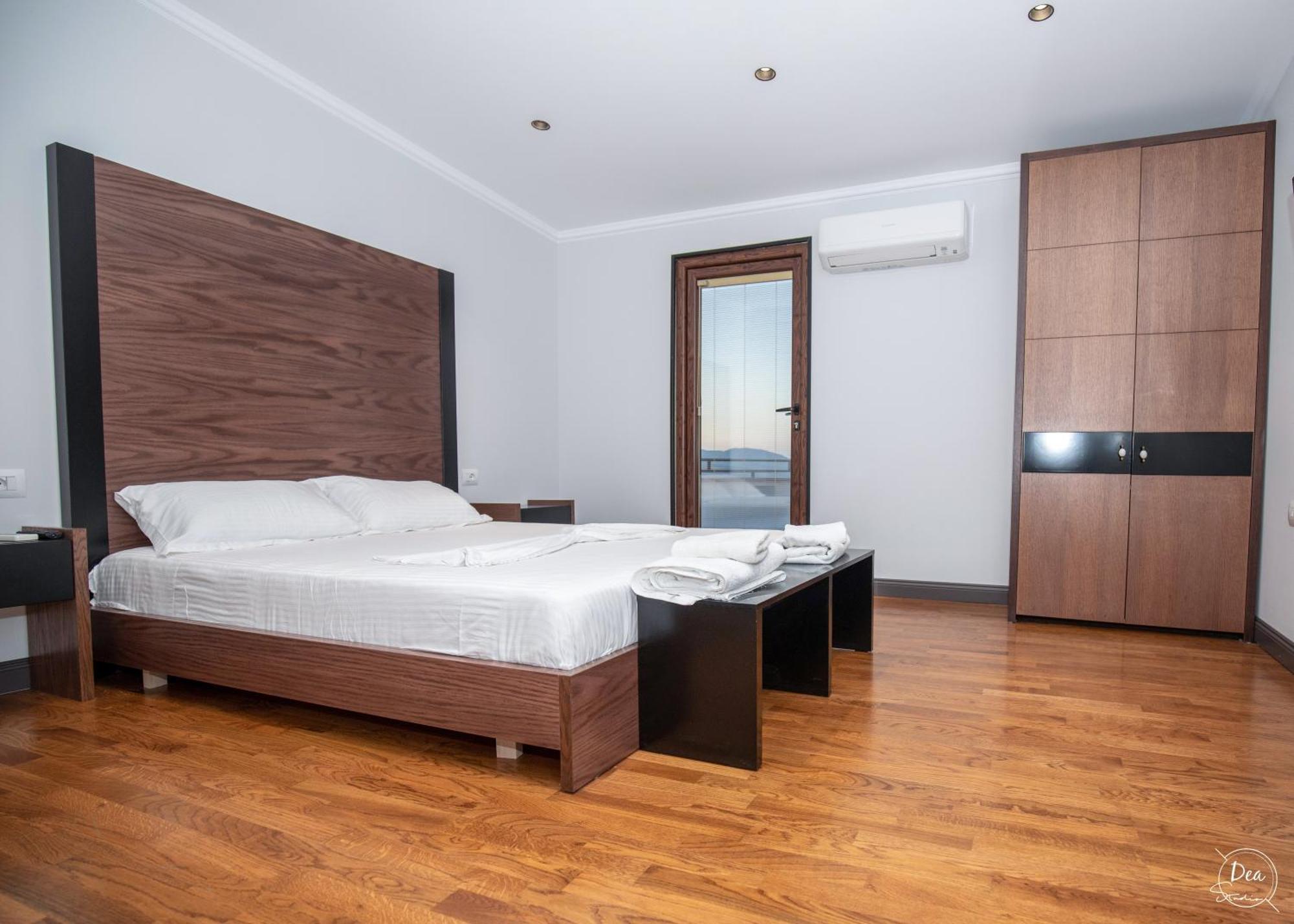 Suite Terrace Rooms Korce Buitenkant foto