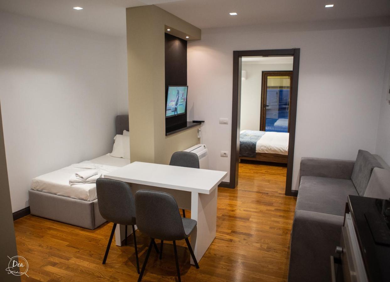 Suite Terrace Rooms Korce Buitenkant foto